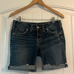 Silver Suki Jean Shorts Size 29